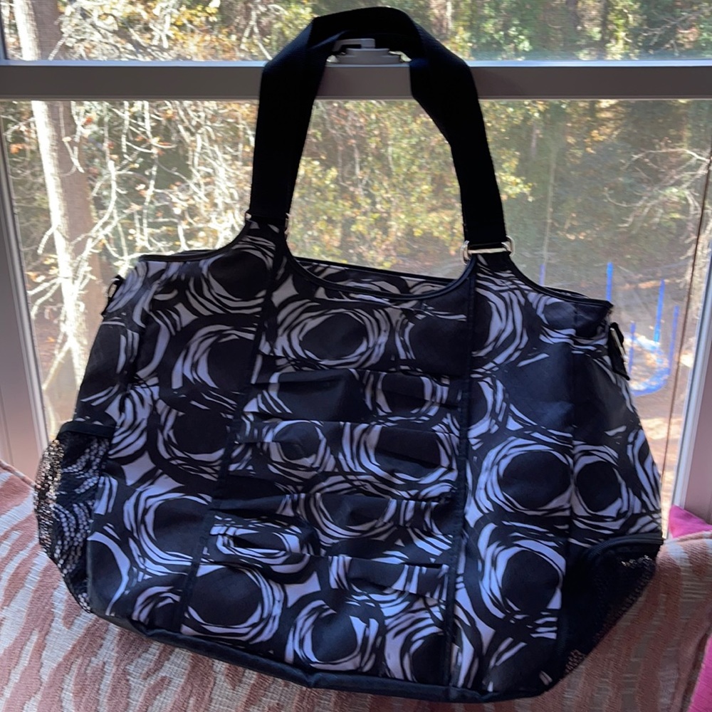 Thirty one brand workout tote…brand new!